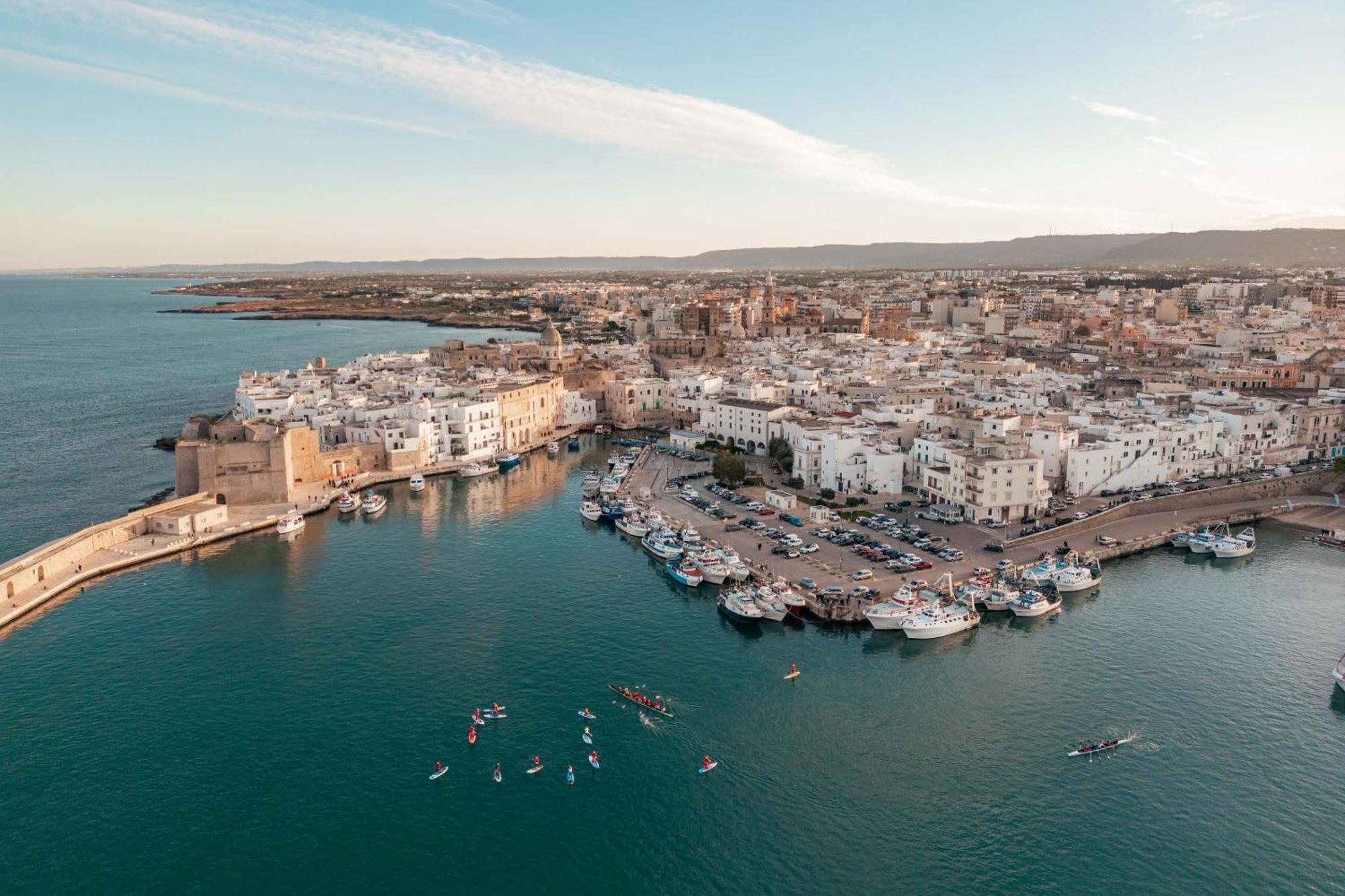 Palazzo Indelli Hotel Monopoli Exterior photo